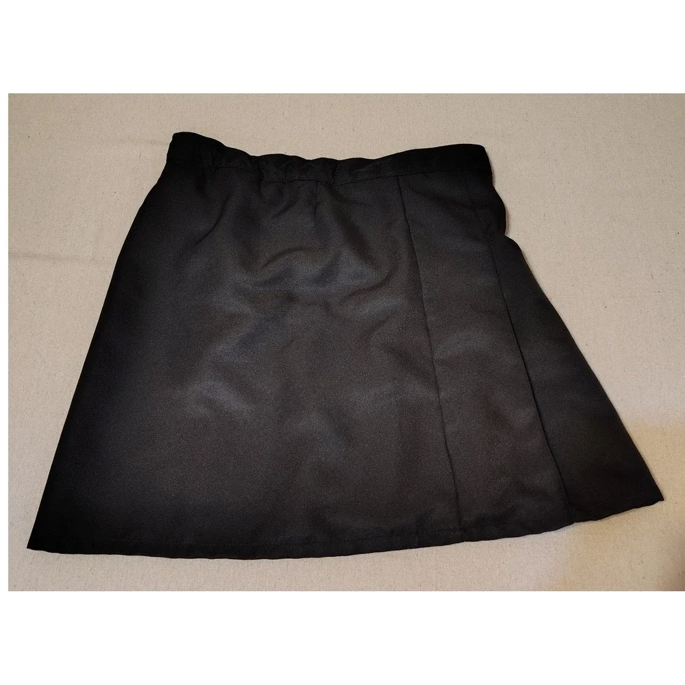 French Toast Girls Black Pleated Skirt with Buckle Skater Goth Size 16 7‎